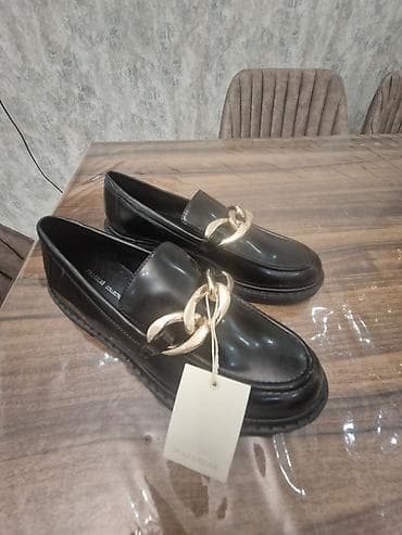 qara ayaqqabı: Qara loafer ayaqqabı – Pull&Bear - Rəng: klassik qara - Modell — 3