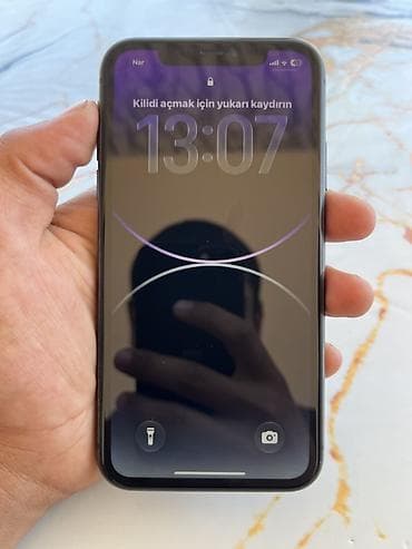 IPhone 11, 64 GB, Qara, Face ID