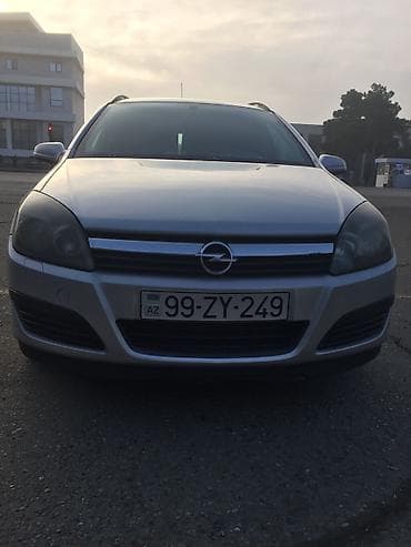 audi a4 ehtiyat hisseleri: Opel Astra Caravan (universal) – gümüşü rəng - Kuzov: universal — 1