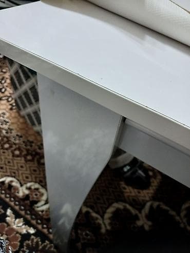 Kompüter masası, Açılmayan, Dördbucaq masa