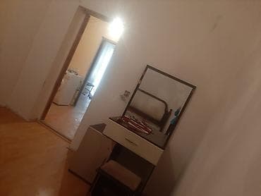 4 otaqlı ev: Köhnə tikili mənzil – geniş otaqlı - 2 ayrı yataq otağı və iri zal - — 7