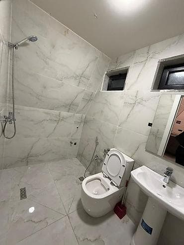 tecili satilan evler 2022: 70 kv. m, 2 otaqlı, Hovuzlu — 9