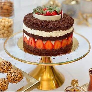 Tort və şiriniyyat qabı