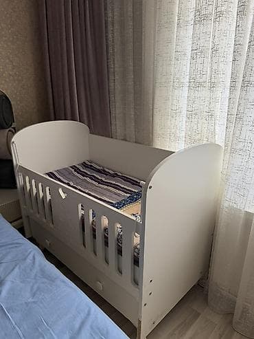 intex matras: Oğlan və qız üçün, İşlənmiş, Dördbucaq, Beşik, Dəstsiz, Matras ilə, Yellənmə mexanizmsiz — 2