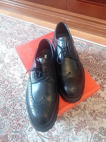 kişi ayaqqabı: Məhsul: Kişi klassik broq ayaqqabıları. Dəridir. Təzədir — 3