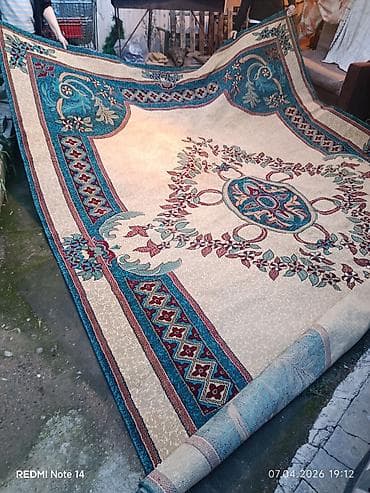 lifcik tuman sekilleri: Geniş ölçülü dekorativ xalça - Naxış: Mərkəzdə medalyon motivi və — 3