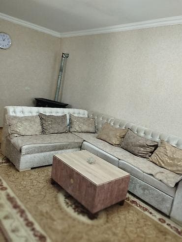 oglan otaq yoldasi: Satılır:Geniş və əlverişli planlı 2 otaqlı mənzil satışdadır. əşyalı — 1