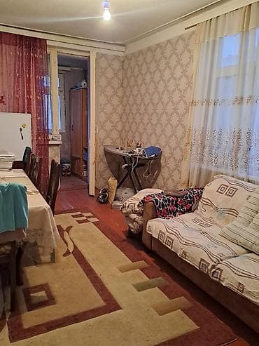 Mənzillər: Satılır: mənzil (şəkillərdə göstərilən) - Plan: geniş qonaq otağı — 4