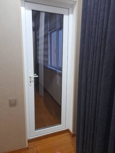 union park 7 mikrorayon kiraye evler: Neftcilər metrosunun yaxınlığında Kohnə qaya restoranina yaxın 18 — 25