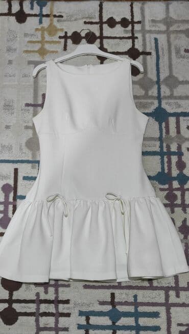 kurtkalarin satisi: Ağ don satılır 🤍 Cəmi 1 dəfə geyinilib, demək olar ki, yeni kimidir — 2