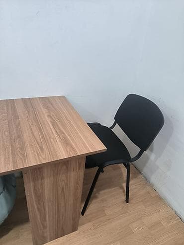 mebelerin qiymetleri: Ofis üçün kompakt yazı masası və stul dəsti Masa 22 manat, qara ve ya — 4