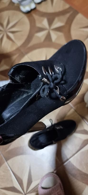 ideal ayaqqabi instagram: Qadın ayaqqabısı – qara rəng, bağcıqlı model - Material: Süet üstdük — 1