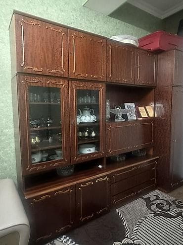 ruminiya mebelleri: Klassik üslubda iri ölçülü qonaq otağı “stenka” mebeli - Material — 1