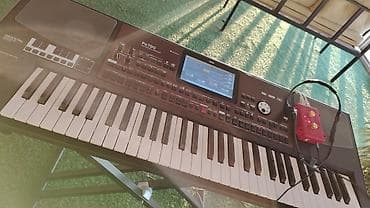 Korg Pa700 ORIENTAL Satilir 7 ayin aletidi isdiyen yaza biler at lalafo.az Korg Pa700 ORIENTAL Satilir 7 ayin aletidi isdiyen yaza biler