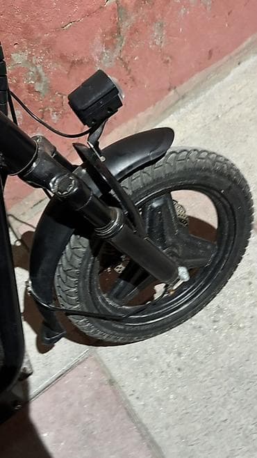 skuter: Elektrik skuter – oturacaqlı, güzgülərlə Xüsusiyyətlər: - Şəhər üçün — 6