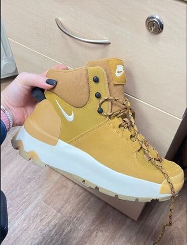 Botinkalar: Məhsul: Nike classic city. Qadın trekking/şəhər tipli bot ayaqqabısı — 9