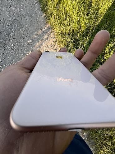notebook ehtiyat hisseleri: IPhone 8, 64 GB, Qızılı, Simsiz şarj — 2