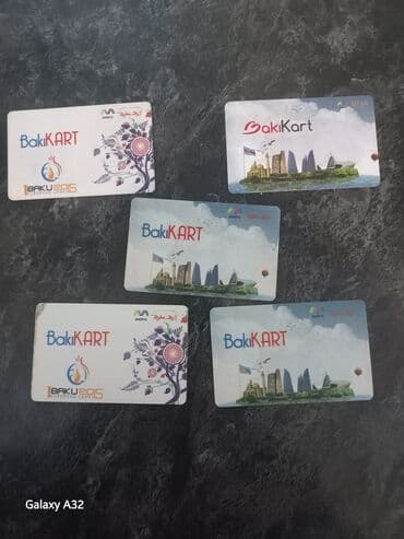 Bakı kart 3 əd.biri 1man 50 qəp.hamsı bir yerdə 4man.hamsını alana