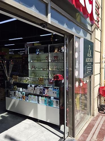 parfumler: ALIFZADE PARFUME – ətir və aksesuar vitrini Məhsul çeşidi: - — 5