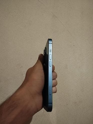 iphone 13 2 ci el: IPhone 13, 128 GB, Mavi, Qırıq — 2
