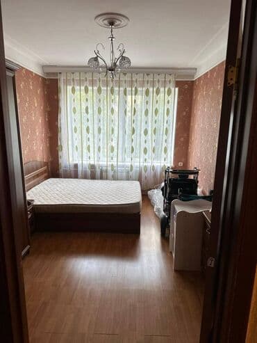 guneslide kiraye evler: Razində yaxın nazim ismailov kücesində 5 mertebeli binanın 2-ci — 13