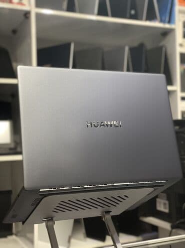 Huawei: Intel Core i5, 16 GB, 16 " — 9