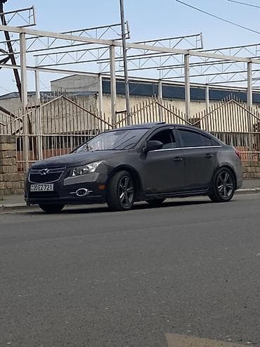 Chevrolet Cruze: 1.4 l | 2014 il 315120 km Sedan