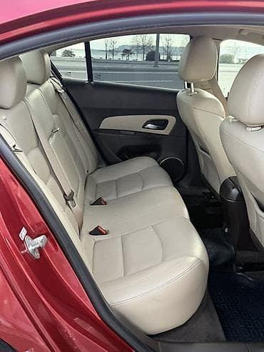 elden ele kredit masinlar: Chevrolet Cruze LTZ sedan - Korpus: 4 qapılı sedan, qırmızı rəng - — 3