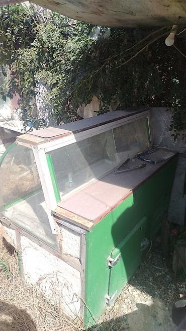 Soyuduculu vitrin – yaşıl rəngli, şüşə önlü, üstdən sürüşən/qatlanan — 2