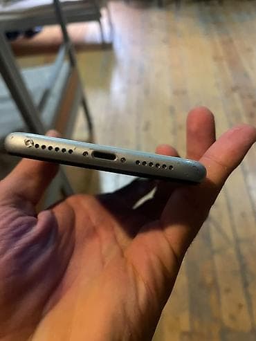 iphone 2: IPhone 11, 64 GB, Yaşıl, Face ID — 8
