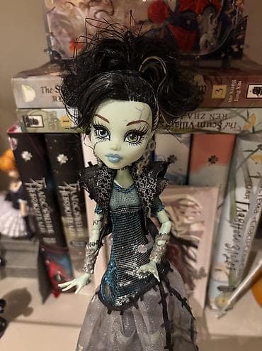 minecraft kinder joy: Кукла Френки Штейн (Frankie Stein) из серии Ghouls Rule🖤 monster high — 2