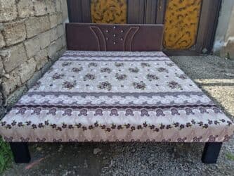 çən 2 ton: Təzə çarpayılar. 1 nəfərlik çarpayılar 60manat. 2 nəfərlik taxt — 23