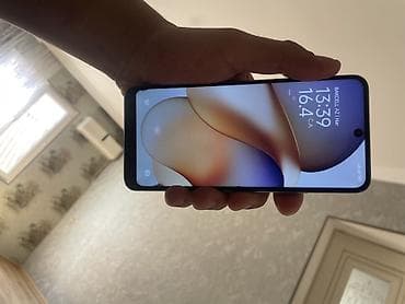 telefon bakı: Xiaomi Redmi note12 smartfon - Model: Redmi (mavi rəngli korpus, arxa — 1