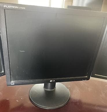 Monitorlar: LCD kompüter monitorları toplusu. Brendlər: Acer, LG (Flatron L1734SE — 4