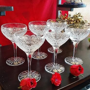 maqnit qapi toru: Tom 6 eded hündür murebbe ve ya marojnica ucun. Içi derindir — 3