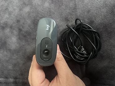 Logitech USB veb-kamera
1-2 dəfə istifadə olunub
