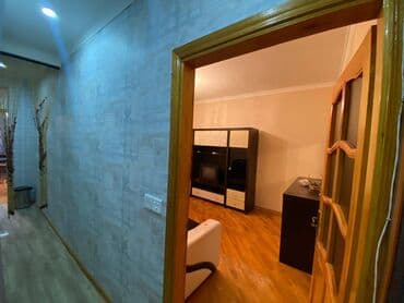 bine qesebesinde kiraye evler 2020: Əcəmi metrosunun çıxışında 5 mertebeli binanın 1-ci mərtəbəsində — 16