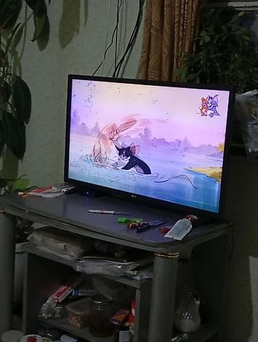 nokia 8910 i: LG LED Televizor - Ekran diaqonalı təxminən 32–40 düym (şəkildən — 2