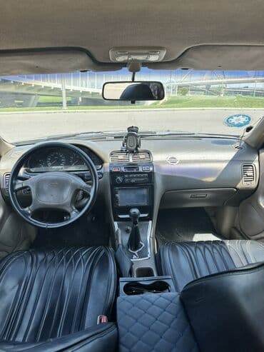 Avtomobil alışı: Nissan Maxima: 3 l | 1998 il Sedan — 6