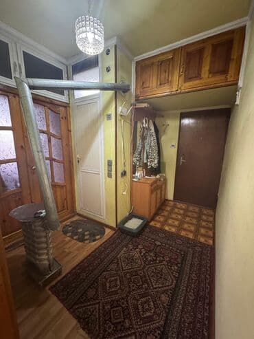 nərimanov kirayə evlər: Menzil maxrasa bagi bina 6 - da yerlesir. Ev temirlidir. Tam — 8