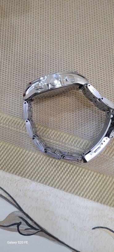 oğlan sepləri: İşlənmiş, Qol saatı, Tissot, rəng - Gümüşü — 5