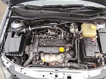 Opel: Opel Astra H, 5 qapılı hetçbek, boz rəng. - Yığcam və praktik kuzov — 5