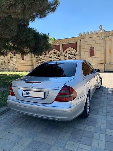 maşin satisi: Mercedes-Benz E-Class: 2.7 l | 2002 il Sedan — 3
