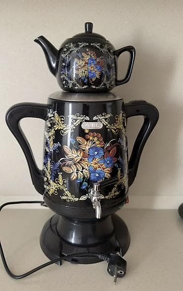 samovar qedimi: Samovar və dəm çayniki.
Bir -iki dəfə işlənib — 1