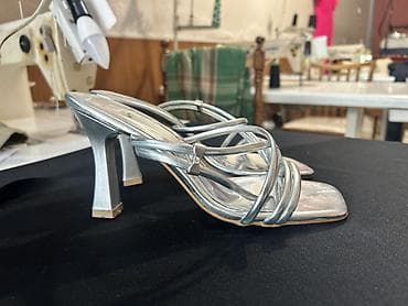 yaz basanoşkalar: Ölçü: 38, rəng - Gümüşü, Yeni — 2