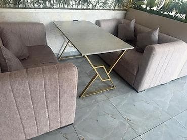16 divan 9 masa 4 pereqarotka birlikdə 3000₼. Tek tek satılmır. Ünvan
