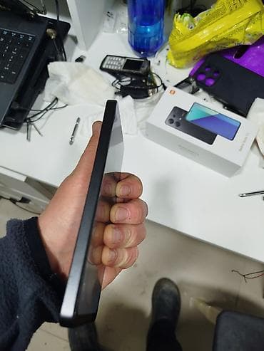 redmi: Xiaomi Redmi Note 13 – qutu və aksesuar yerinə uyğun model — 2