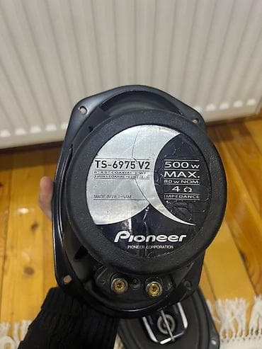 GPS naviqatorlar: 6ədəd original pioner kalonkalar satılır.Hamısı işlək vəziyyətdədir — 4