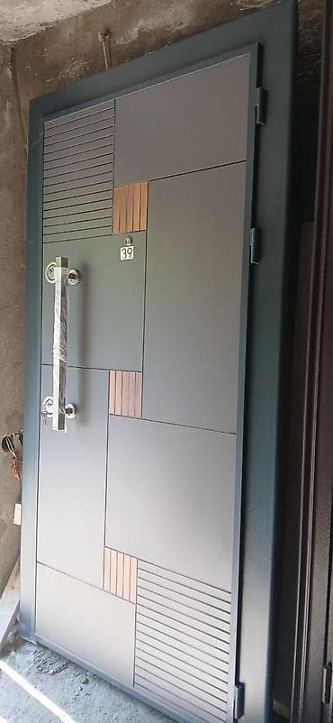 Seyf qapı – Türkiyə istehsalı - Ölçü: eni 90 sm, hündürlük 2 m 5 sm -