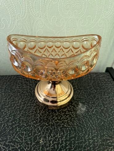 şüşe qab: Şüşə dekor qablar dəsti - 1 ədəd şampan-çəhrayı tonlarda, relyef — 2